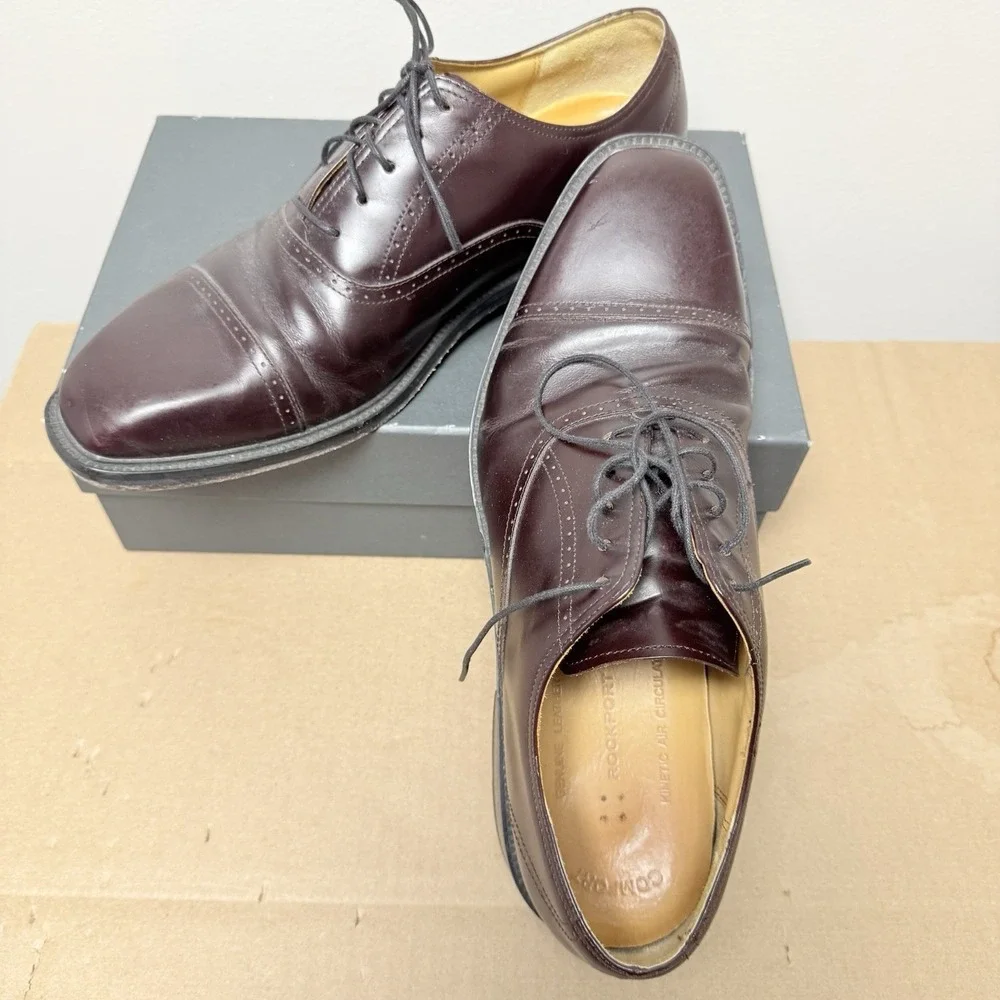 ROCKPORT MENS DRESS SHOE 10M CAP TOE OXFORD‎ BURGUNDY APM1201E